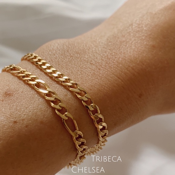 Tribeca Curb Bracelet | 18k Gold Filled - Picture 9 of 10